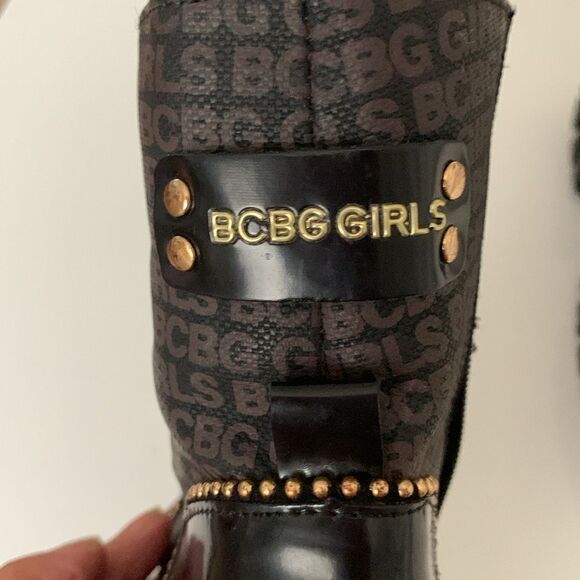 BCBG Girls Garnet Fashion Boots Size 2 - Picture 8 of 13